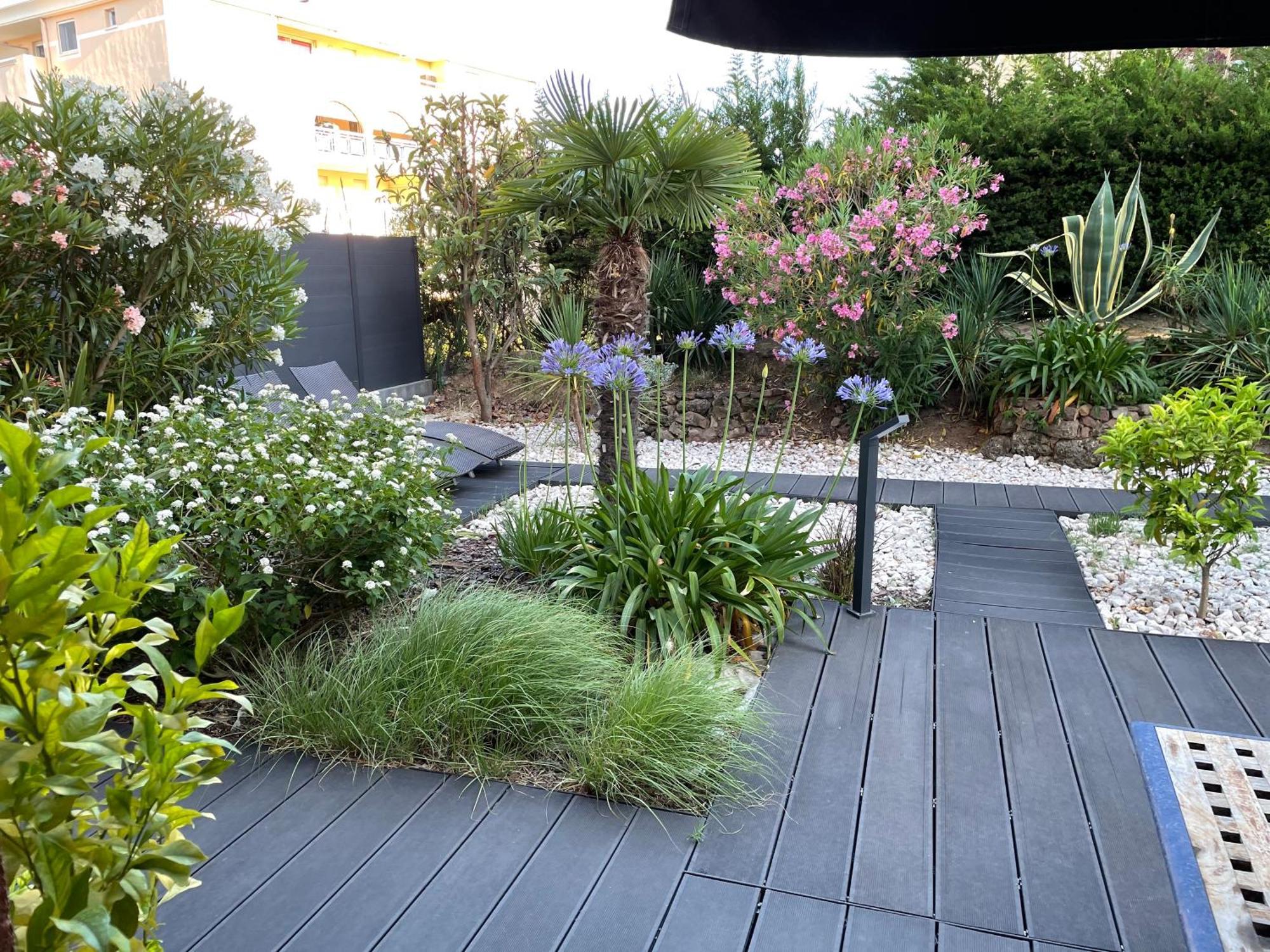 Les Enganes Fréjus Exterior foto